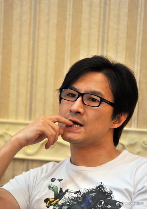 歌星汪峰投资成立了一家教育科技公司